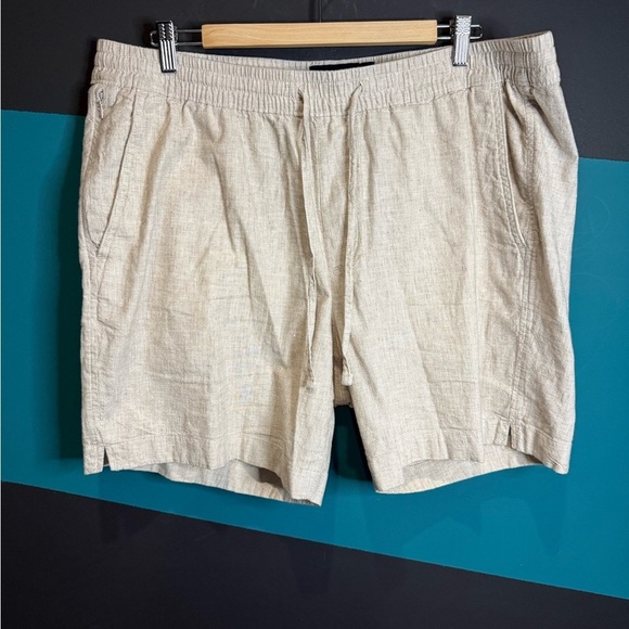 Abercrombie & Fitch Tan Flat Front Summer Shorts cotton and linen blend - Picture 4 of 12